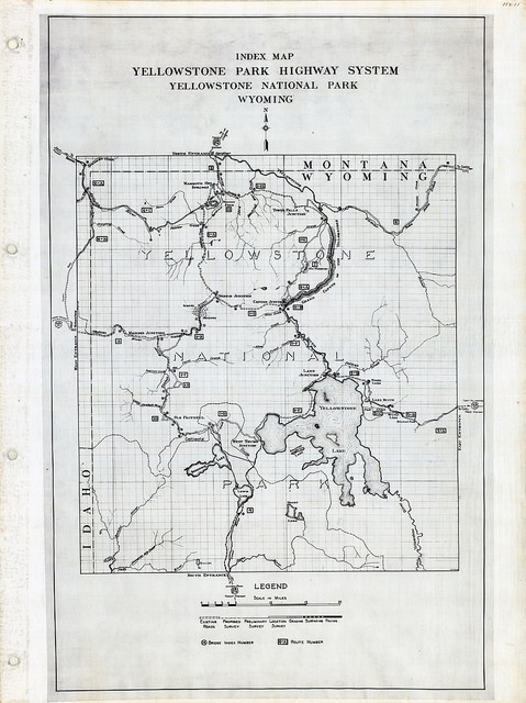 19272843916_52bd01a6bf_z